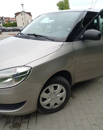 Skoda Fabia cena 15200 przebieg: 92000, rok produkcji 2011 z Gdańsk małe 232